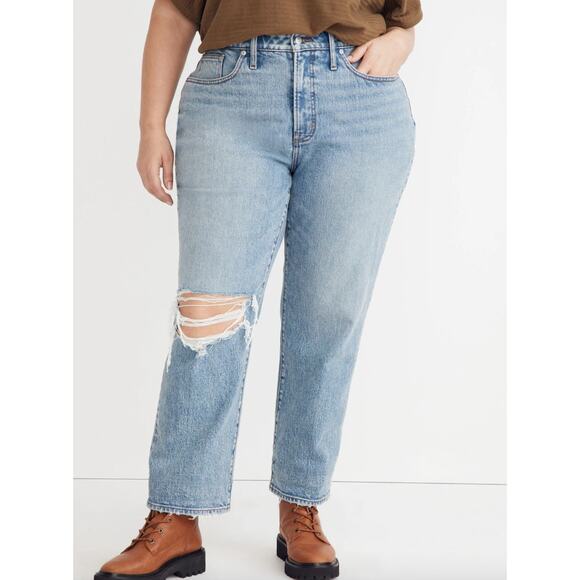 Madewell Denim - Madewell Curvy Perfect Vintage Straight Jeans, ripped knee | Plus 20W NEW NG864
